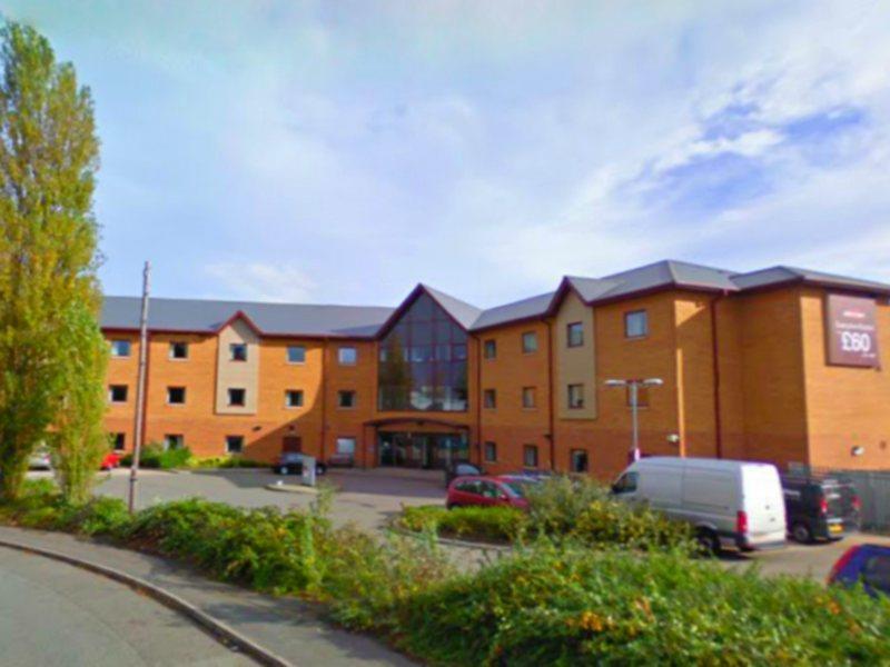 Yha Cardiff Central Luaran gambar The former Premier Inn at the site of the former station