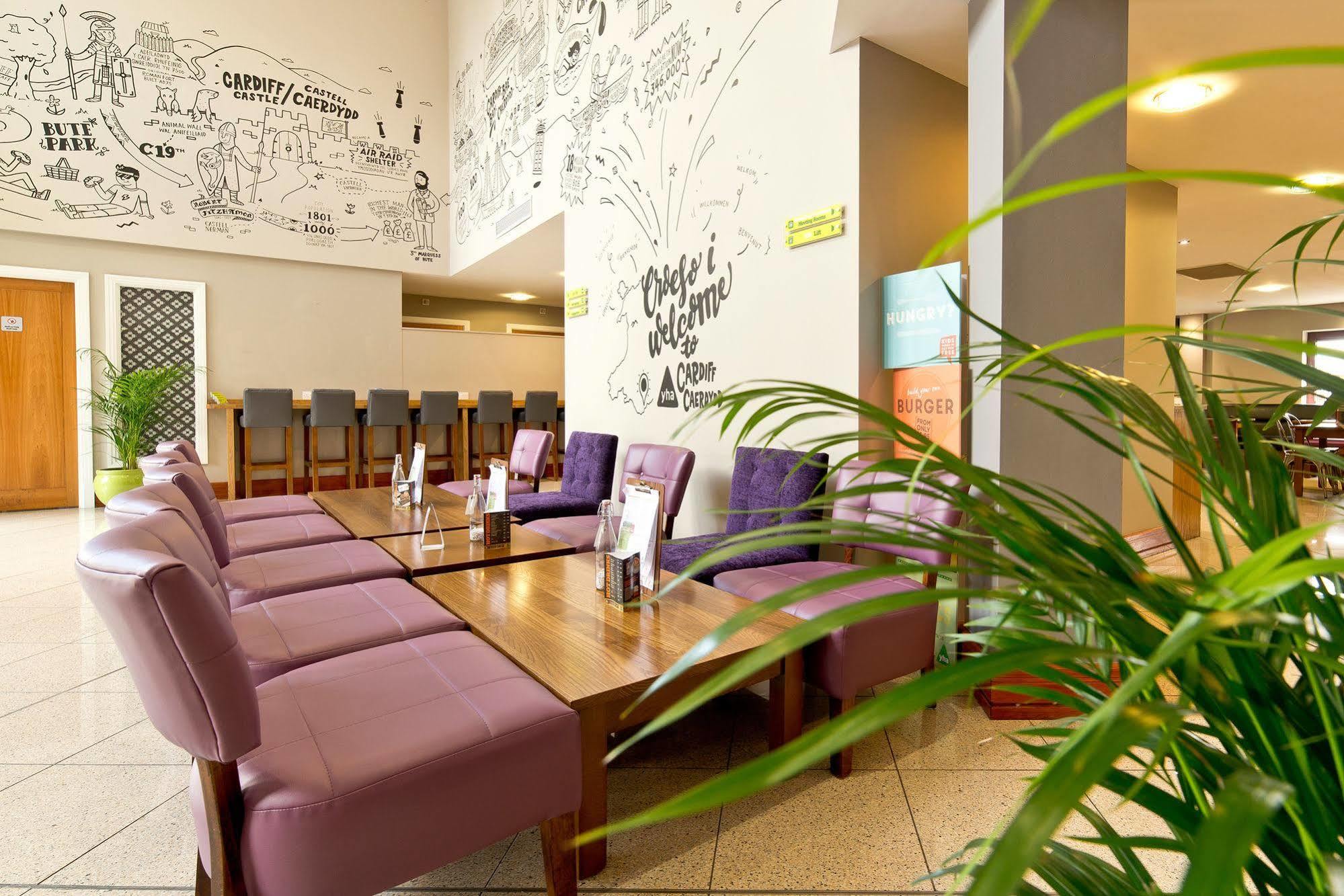 Yha Cardiff Central Luaran gambar The interior of the hotel